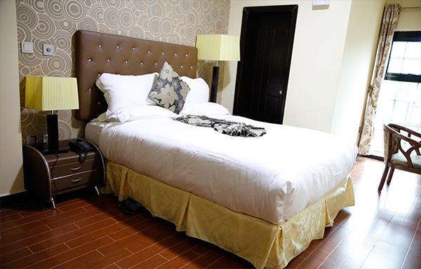 Afropolitan Hotel Аддис-Абеба Экстерьер фото