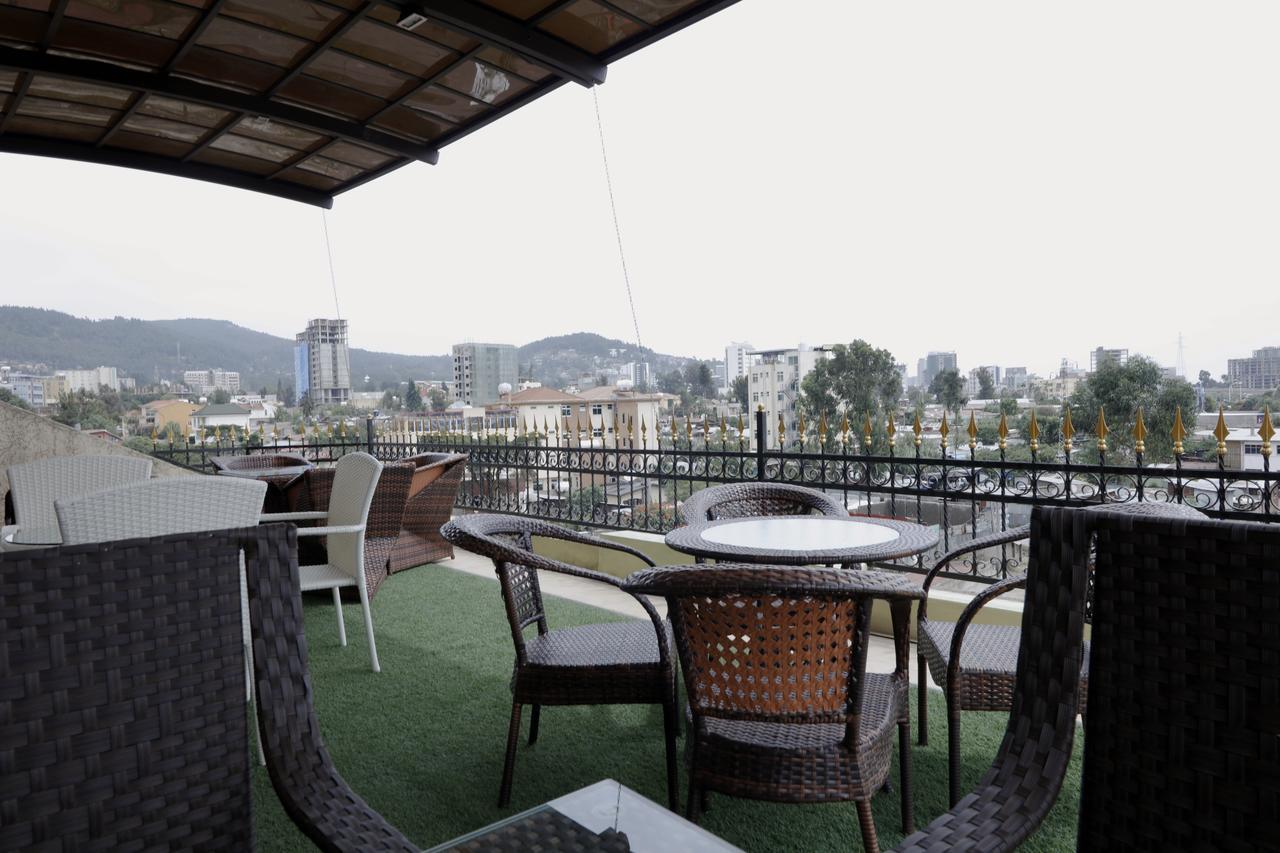 Afropolitan Hotel Аддис-Абеба Экстерьер фото